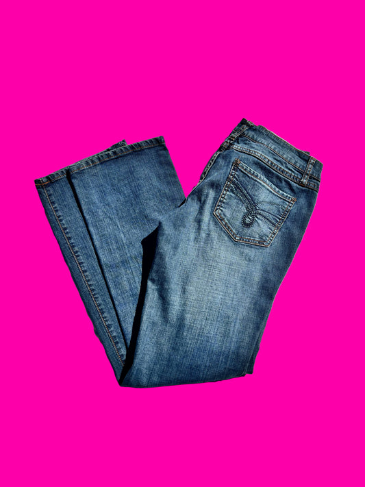 725 Originals bootcut jeans size 9