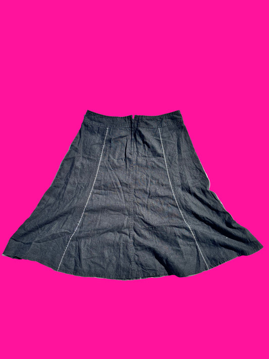 Studio Mode skirt size medium