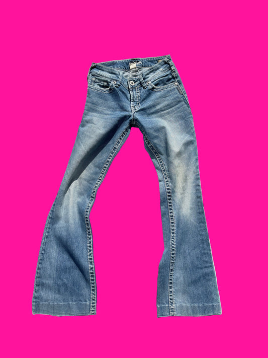 Silver jeans suki bootcut size 26
