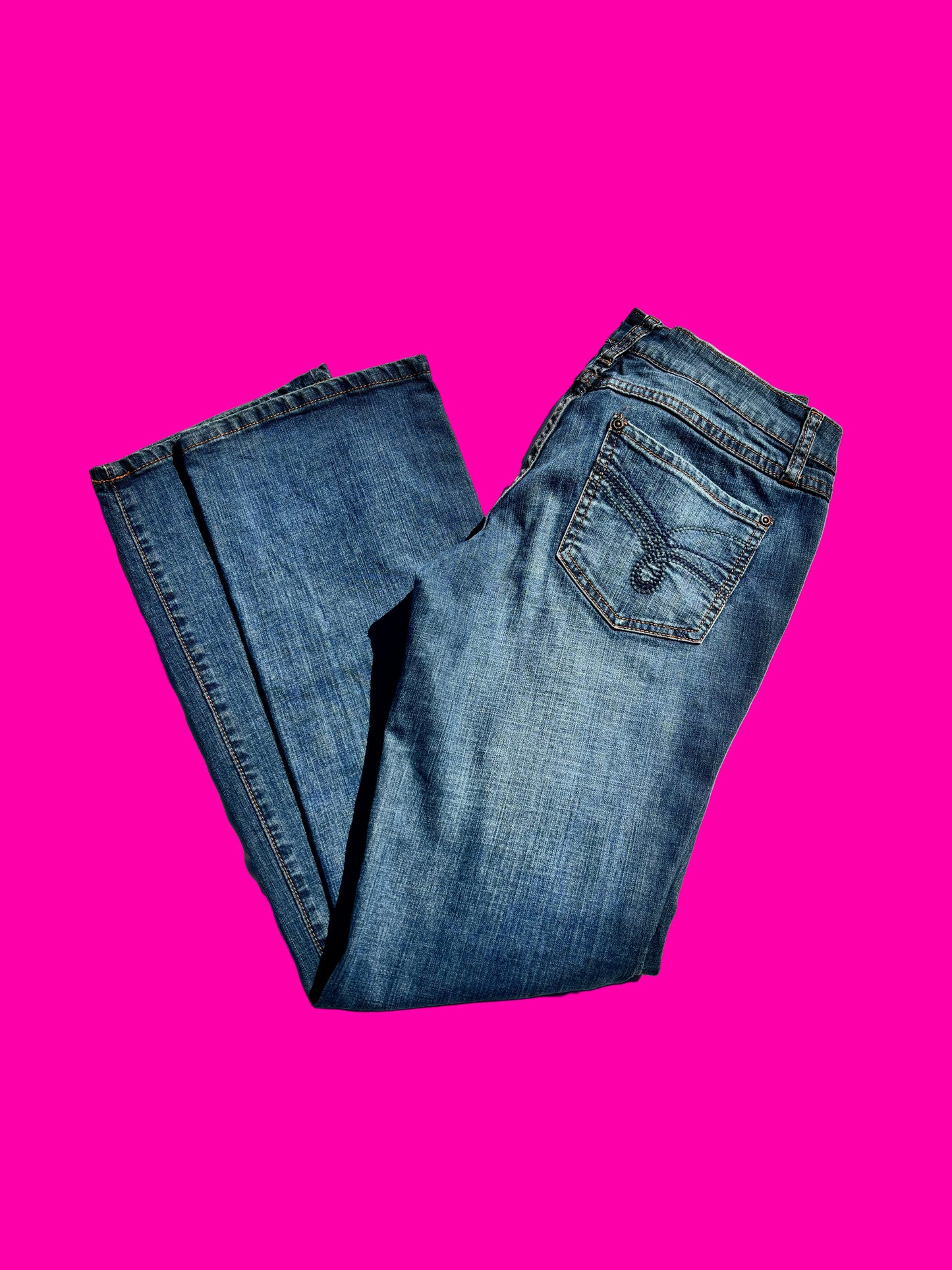 725 Originals bootcut jeans size 9